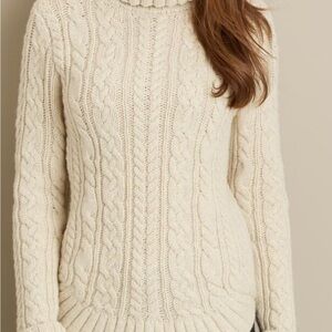 Duluth Trading Co Cream Cable Knit Turtleneck Sweater